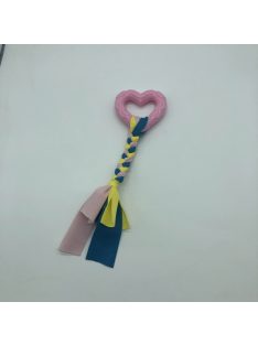   Gumi kutyajáték szív 7,5cm - textil fonattal - rózsaszín